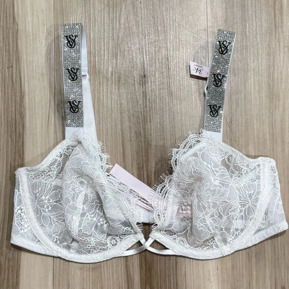NEW Victoria’s Secret Low Cut Demi Lace Bra Women’s 34C